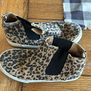 Cheetah shoes